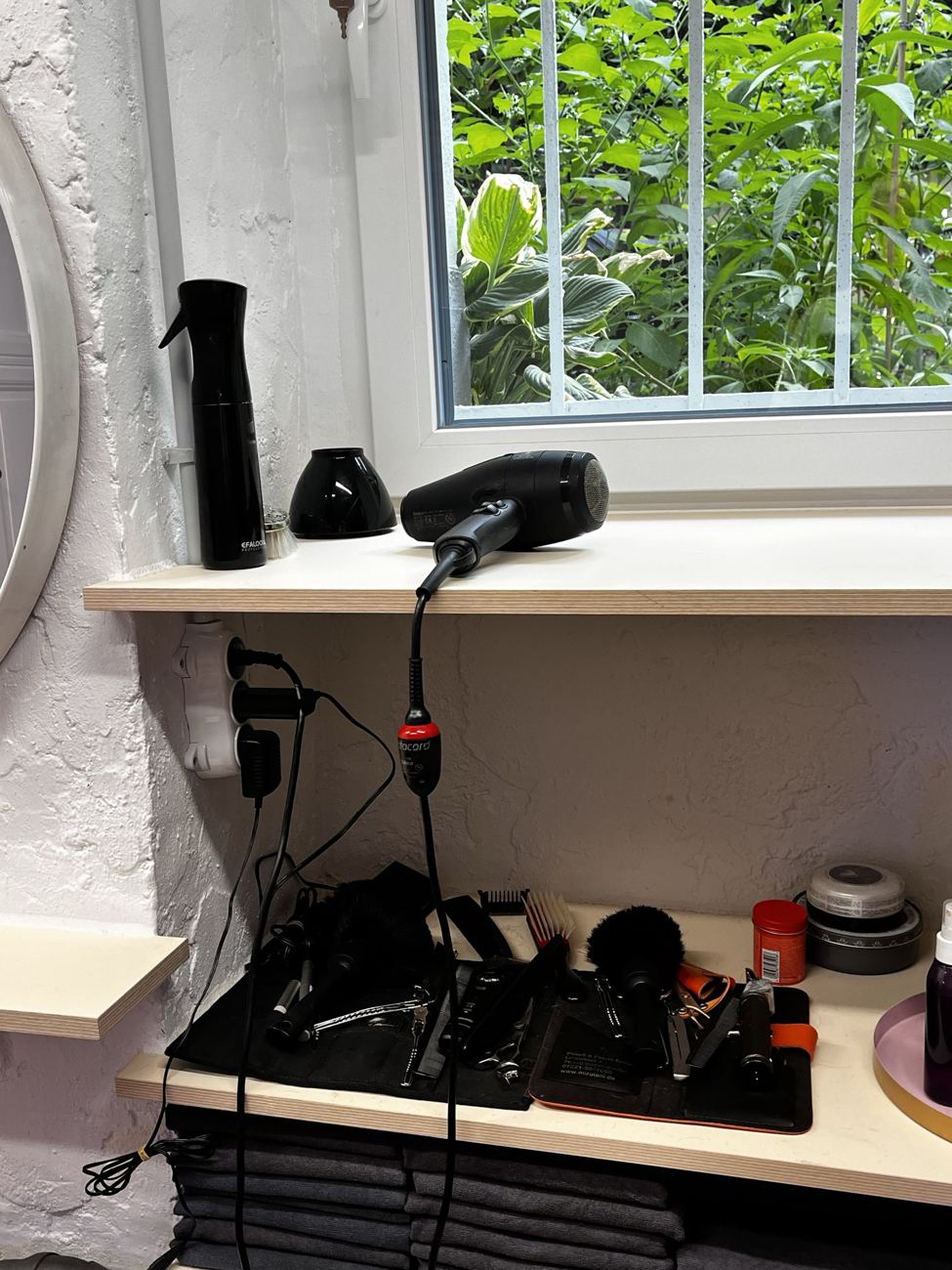 Arbeitsplatz am Fenster